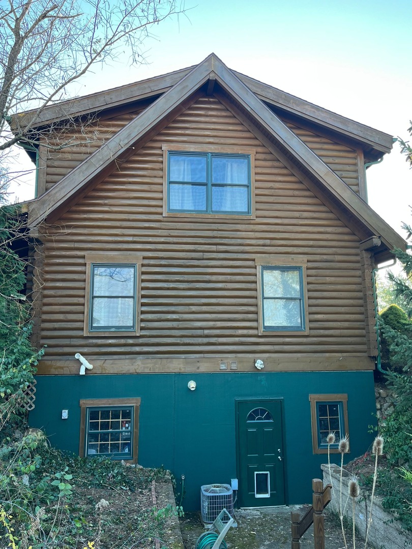 Exterior Painter